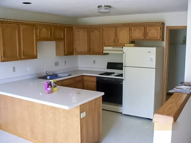 Building Photo - 746A Crawford Dr