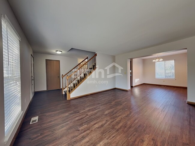 Building Photo - 21827 W Judith Ct