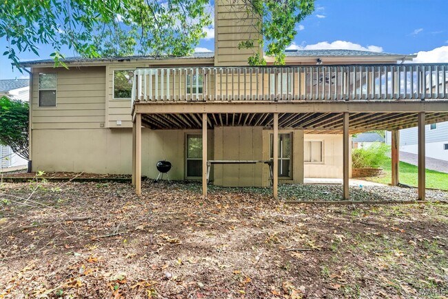 Building Photo - 1409 Oakhall Manor Ct