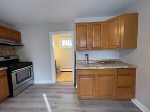 Building Photo - 30 Porter St