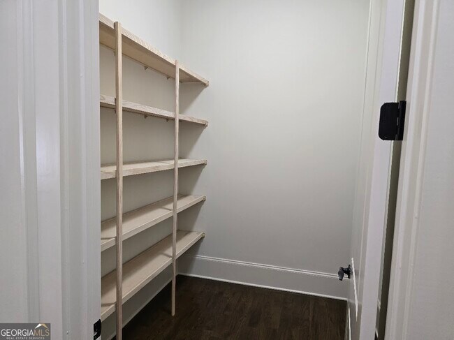 Building Photo - 2629 Bent Pine Dr