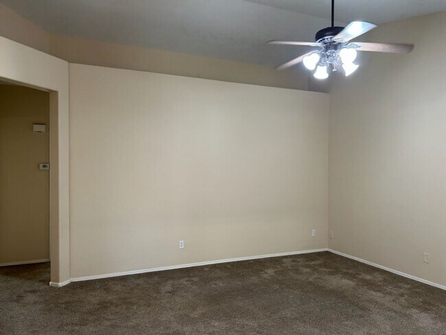 Building Photo - Stetson Hills rental