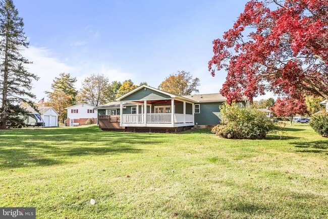 Building Photo - 313 Windsor Ct