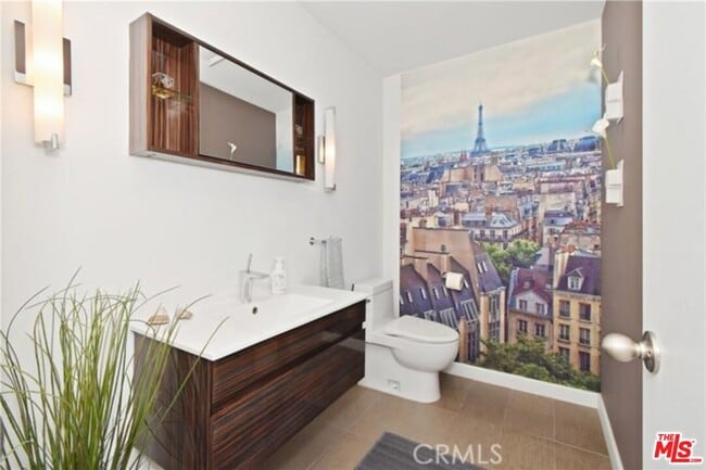 Building Photo - 6508 Via Baron