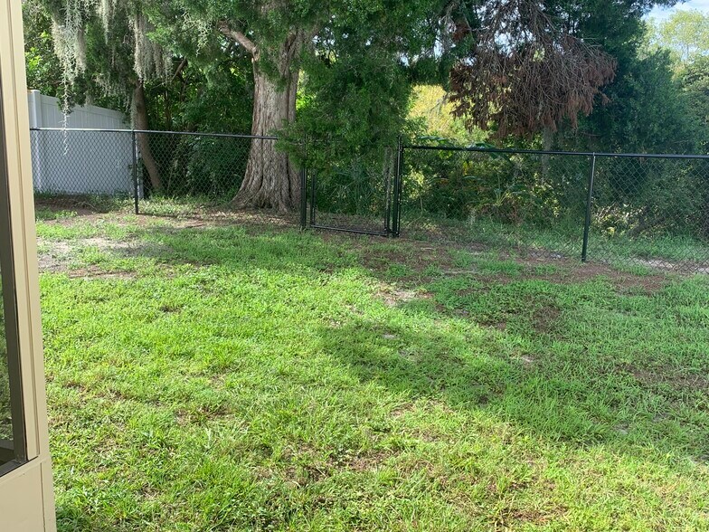 Building Photo - 3443 Elkridge Dr