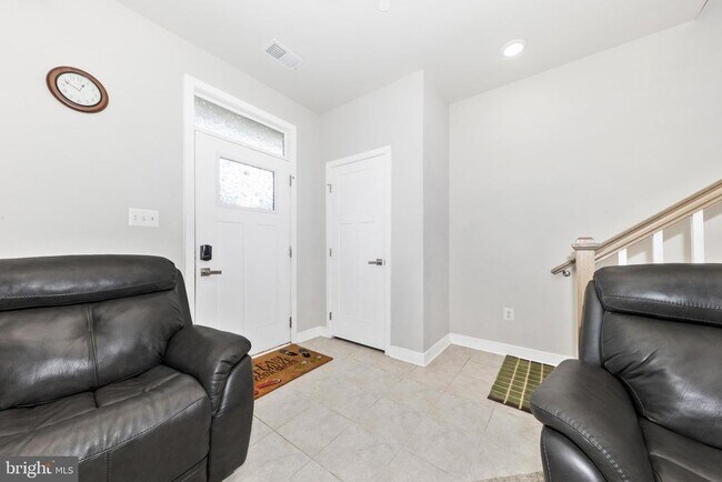Building Photo - 6110 Stonecat Ct