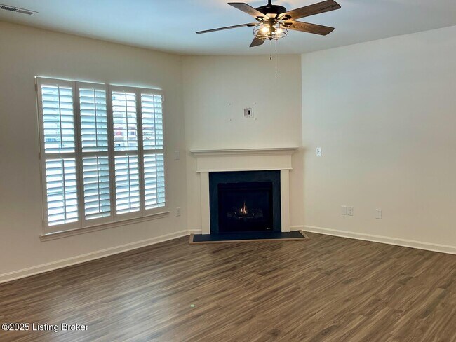 Building Photo - 12013 Cascade Falls Trl