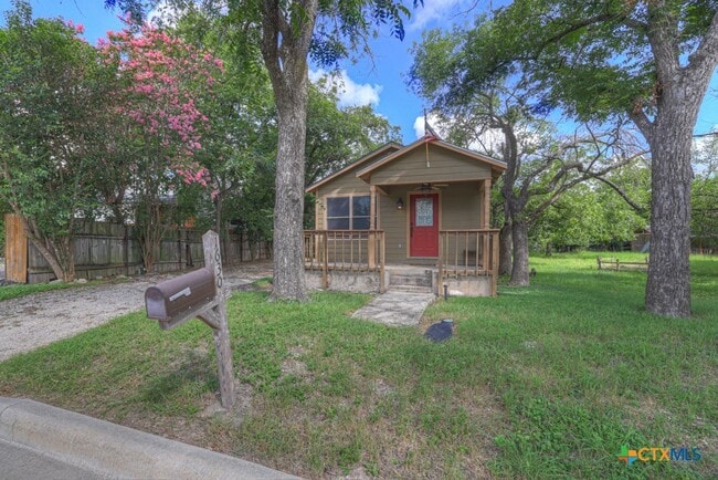 Building Photo - 1630 Katy St