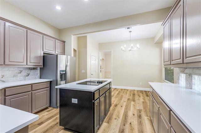 Building Photo - 2514 Maywood Ln