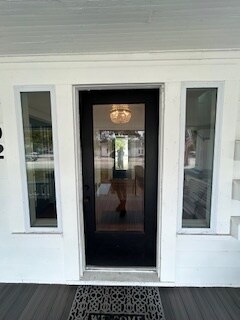 Building Photo - 302 Live Oak St