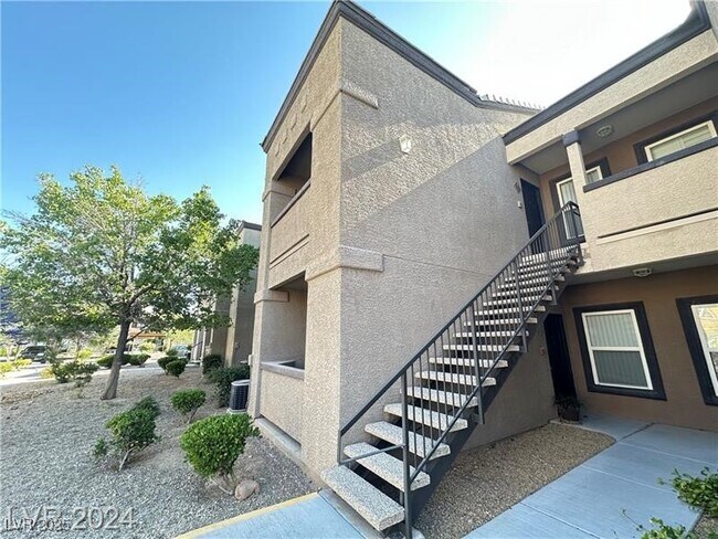 Building Photo - 6650 W Warm Springs Rd