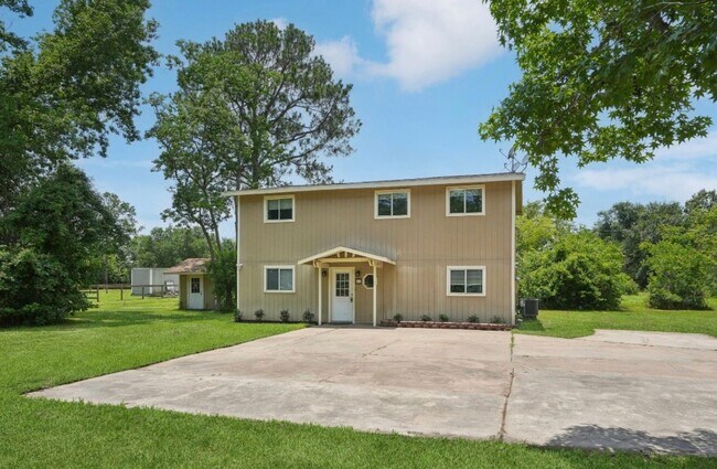 Building Photo - 8412 Avenue L