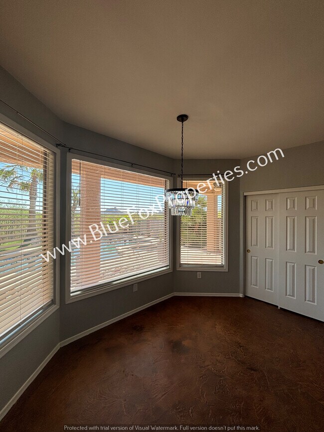 Building Photo - 4223 S Amber Rock Ave