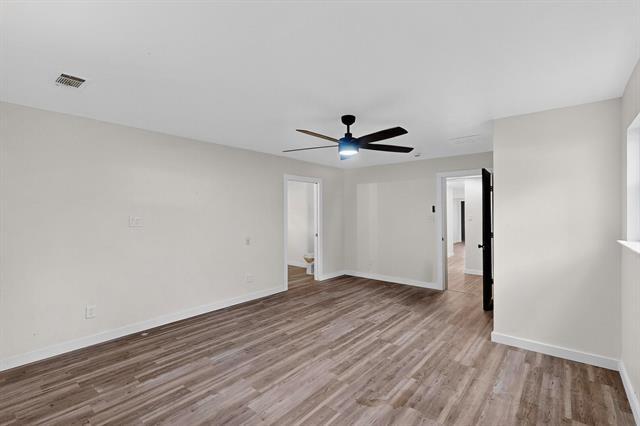 Building Photo - 1404 N Bradley St