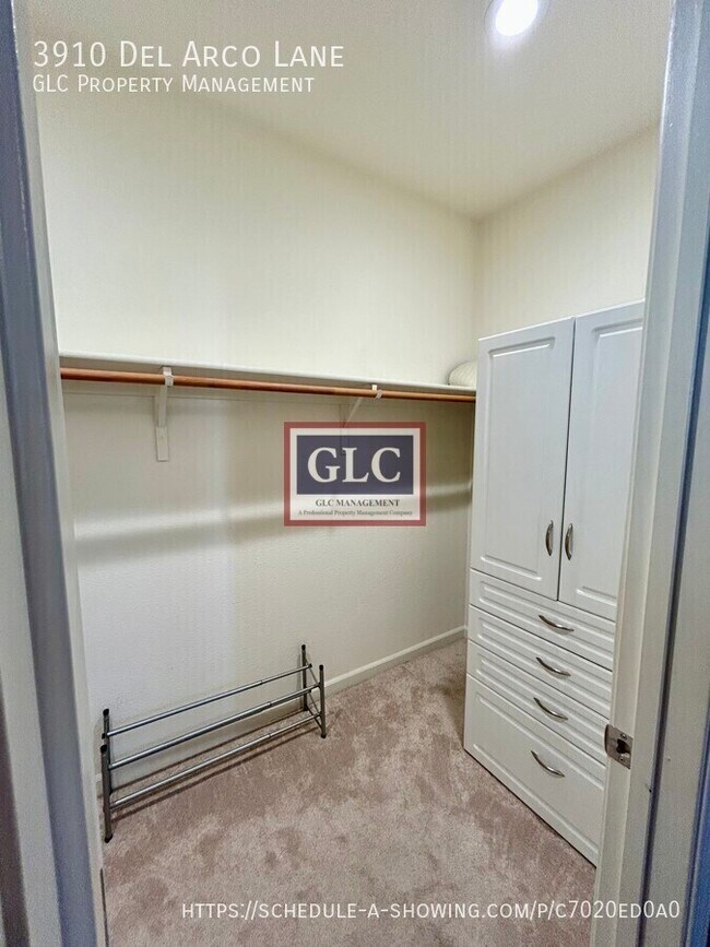 Building Photo - 3910 Del Arco Ln