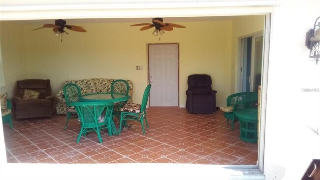 Building Photo - 758 Spring Lake Blvd NW