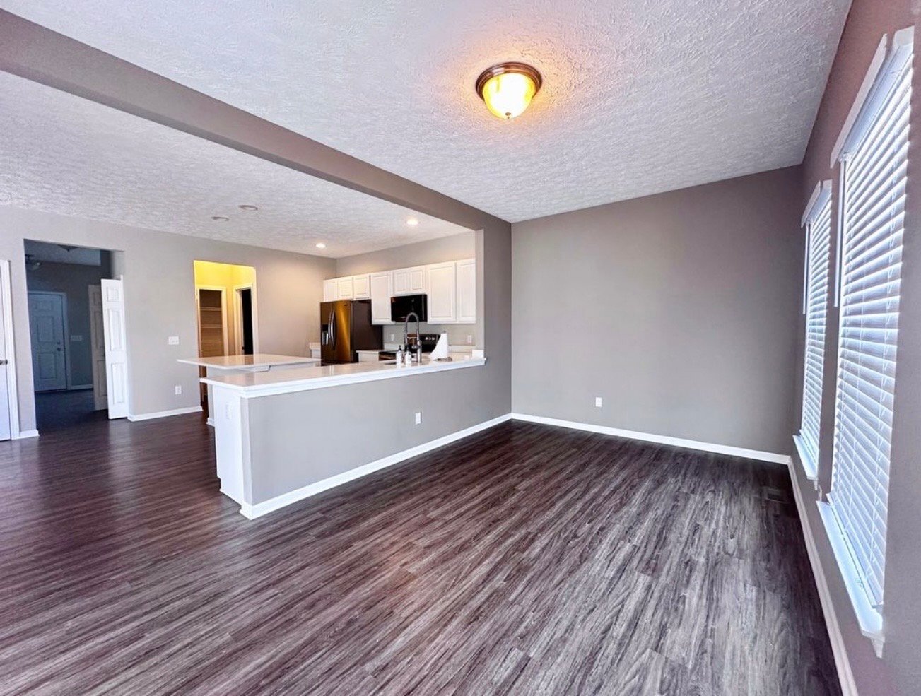 Building Photo - 37571 Tail Feather Dr