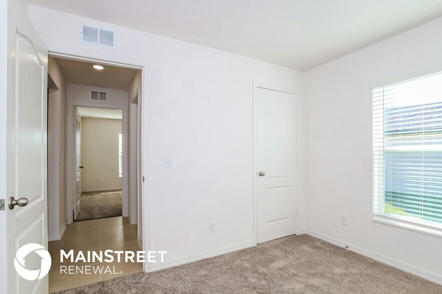 Building Photo - 1740 Canaan Lp