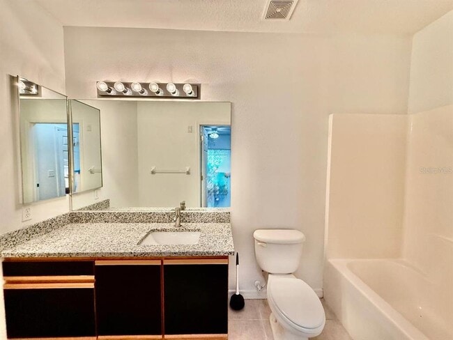 Building Photo - 6014 Portsdale Pl