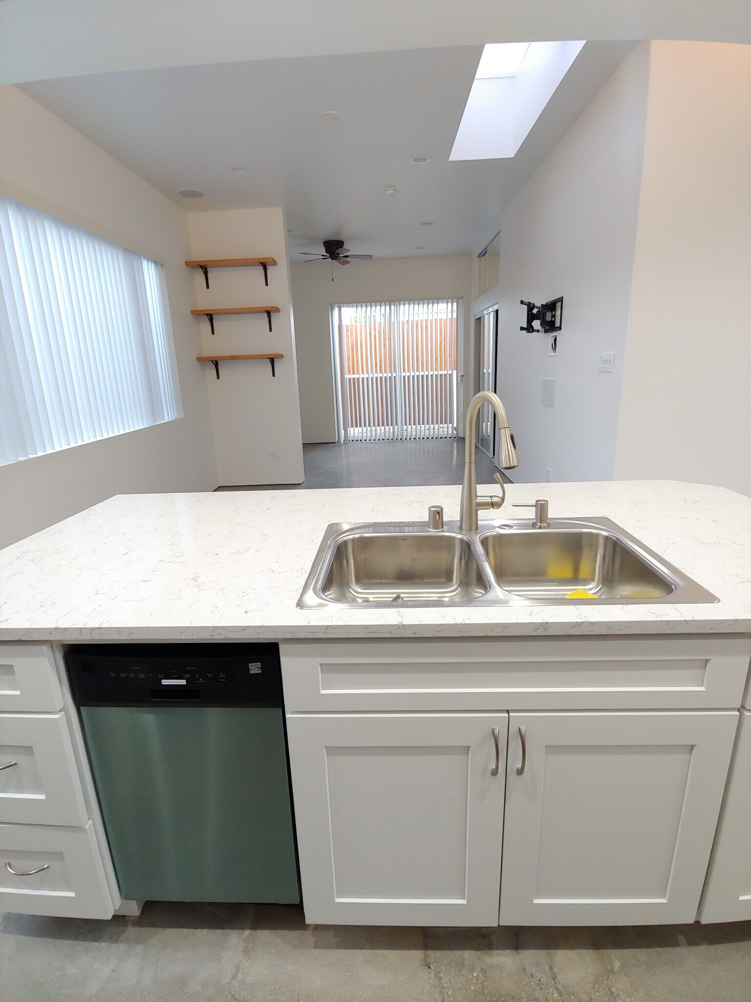 Building Photo - 4044 Alla Rd