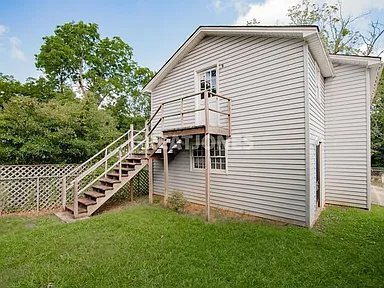 Building Photo - 205 N Zion St