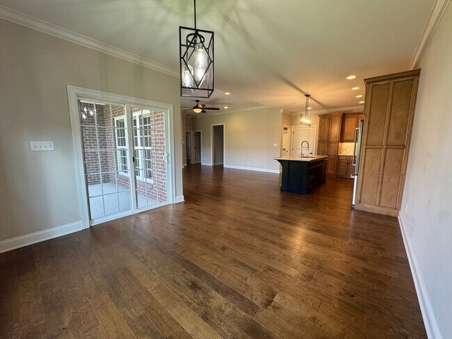 Building Photo - 1308 Burl Woods Ct