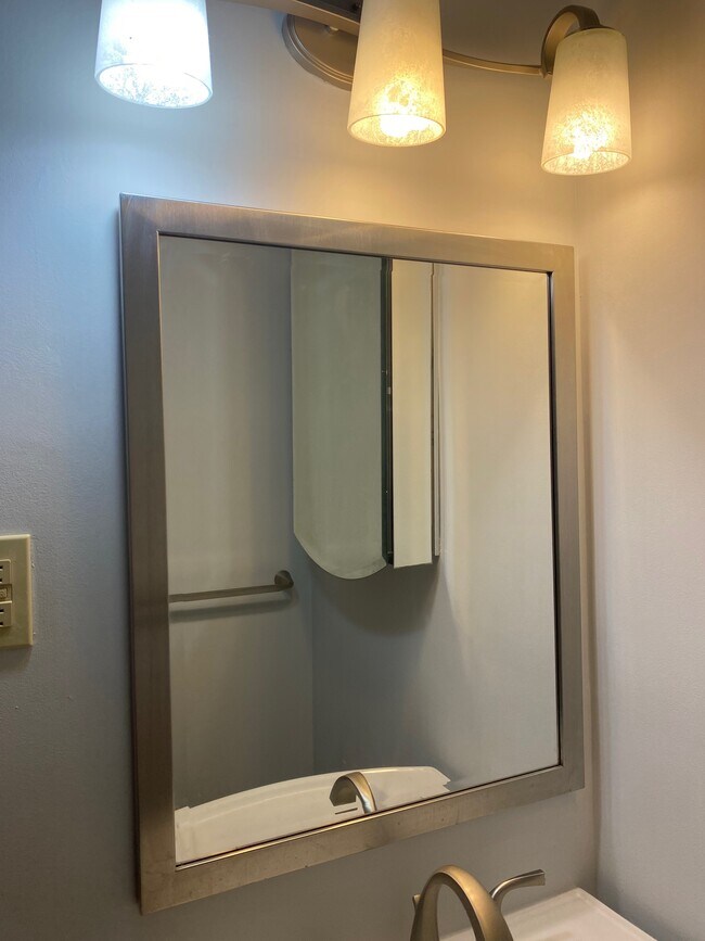 Building Photo - 61 Herrington Dr