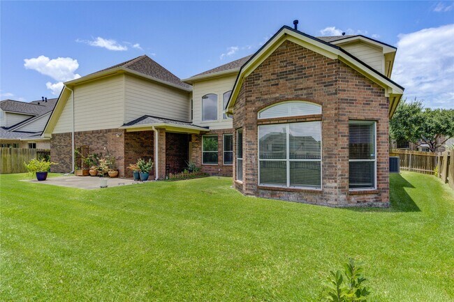 Building Photo - 3819 Rivermoss Ln