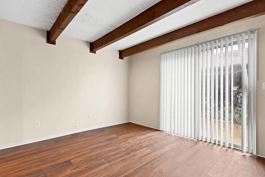 Building Photo - 1000 Brooks End Ct