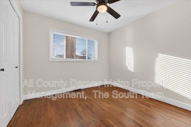 Building Photo - 69 Del Mar Cir