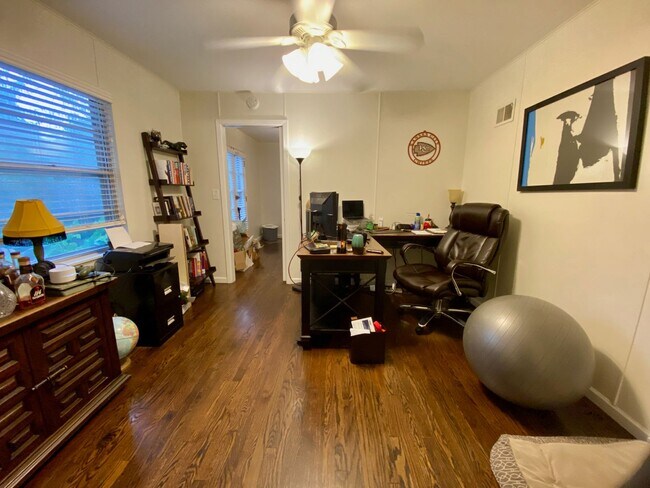 Building Photo - 7622-7624 MAIN STREET