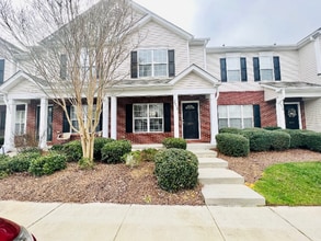 Building Photo - 2852 Summergrove Ct