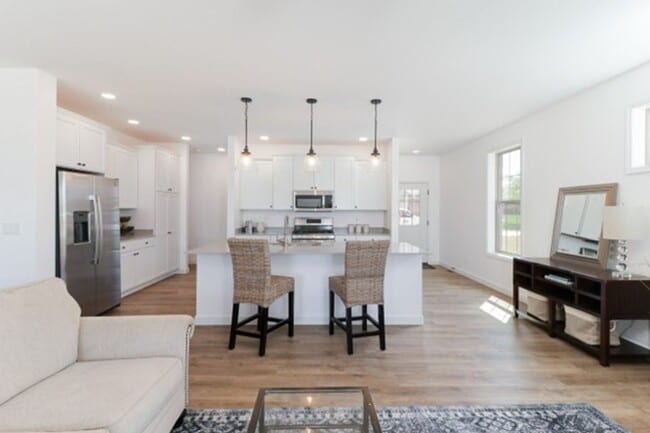 Building Photo - Get $699 off your security deposit!