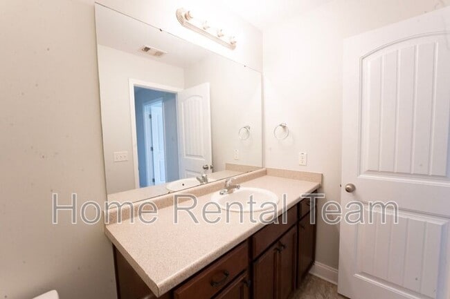 Building Photo - 573 Gov Treutlen Cir