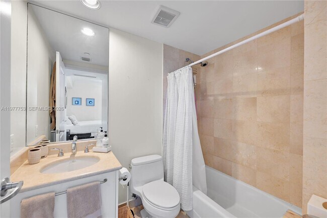 Building Photo - 3101 S Ocean Dr