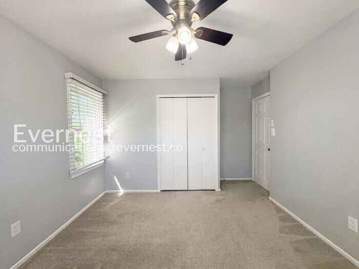 Building Photo - 5302 Greenough Pl