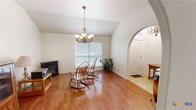 Building Photo - 5601 Hunters Ridge Trail
