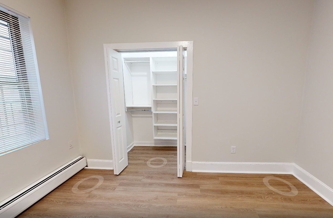 Building Photo - 7 Miner St