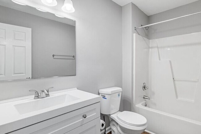 Building Photo - 2809 Keeler St