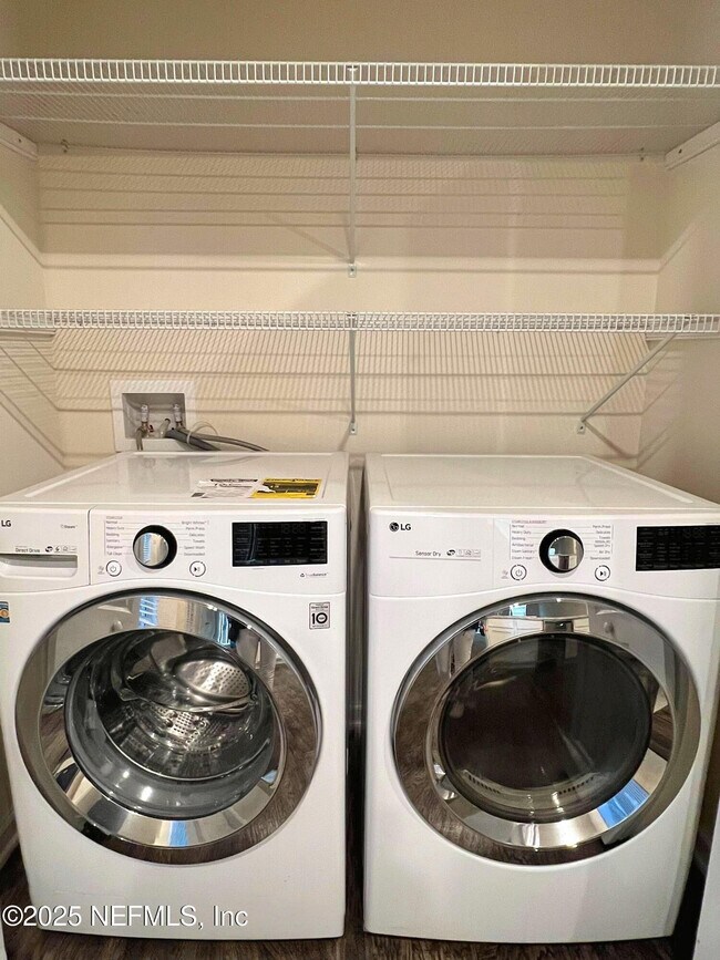 Building Photo - 7936 Echo Springs Rd