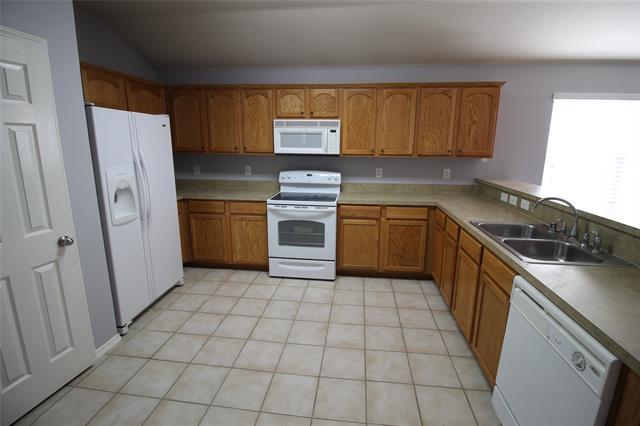 Building Photo - 4188 Cherry Ridge Dr