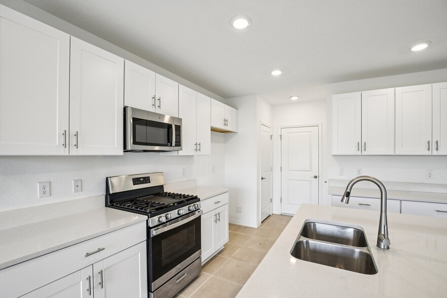 Building Photo - 6316 Milestone Loop