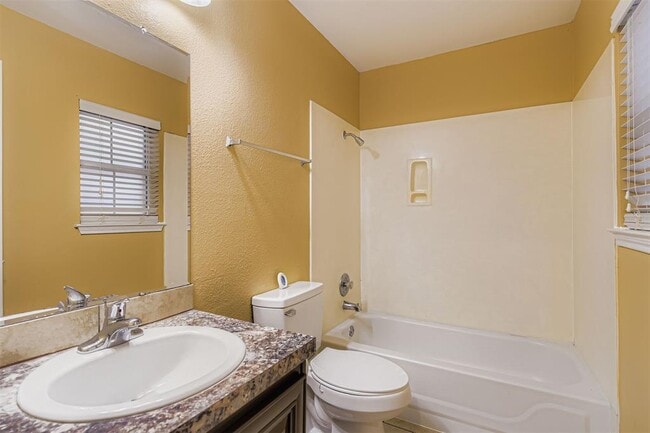 Building Photo - 441 Keystone Loop