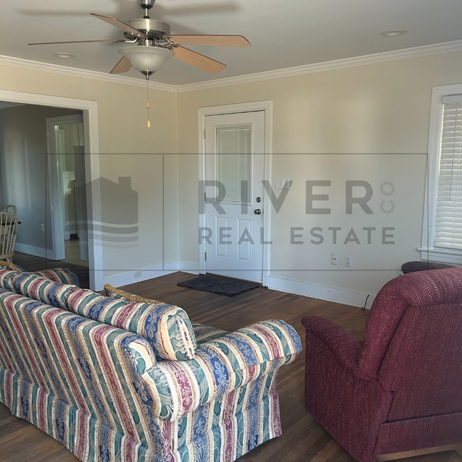 Building Photo - 707 Pasadena Ave