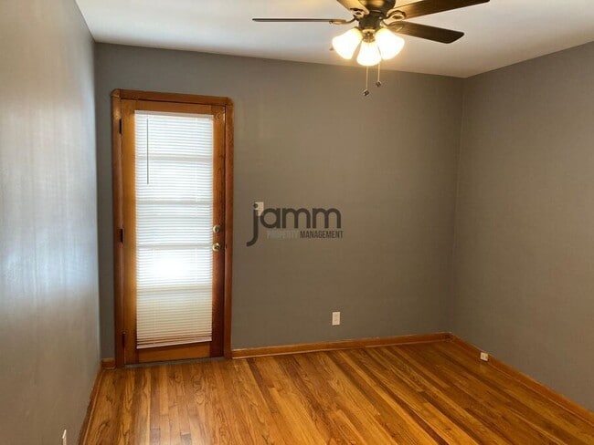 Building Photo - 6099 Ridge Rd