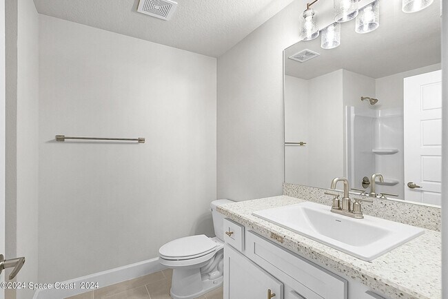 Building Photo - 1059 Grantham Ln