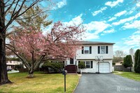 Building Photo - 70 Deerfield Rd