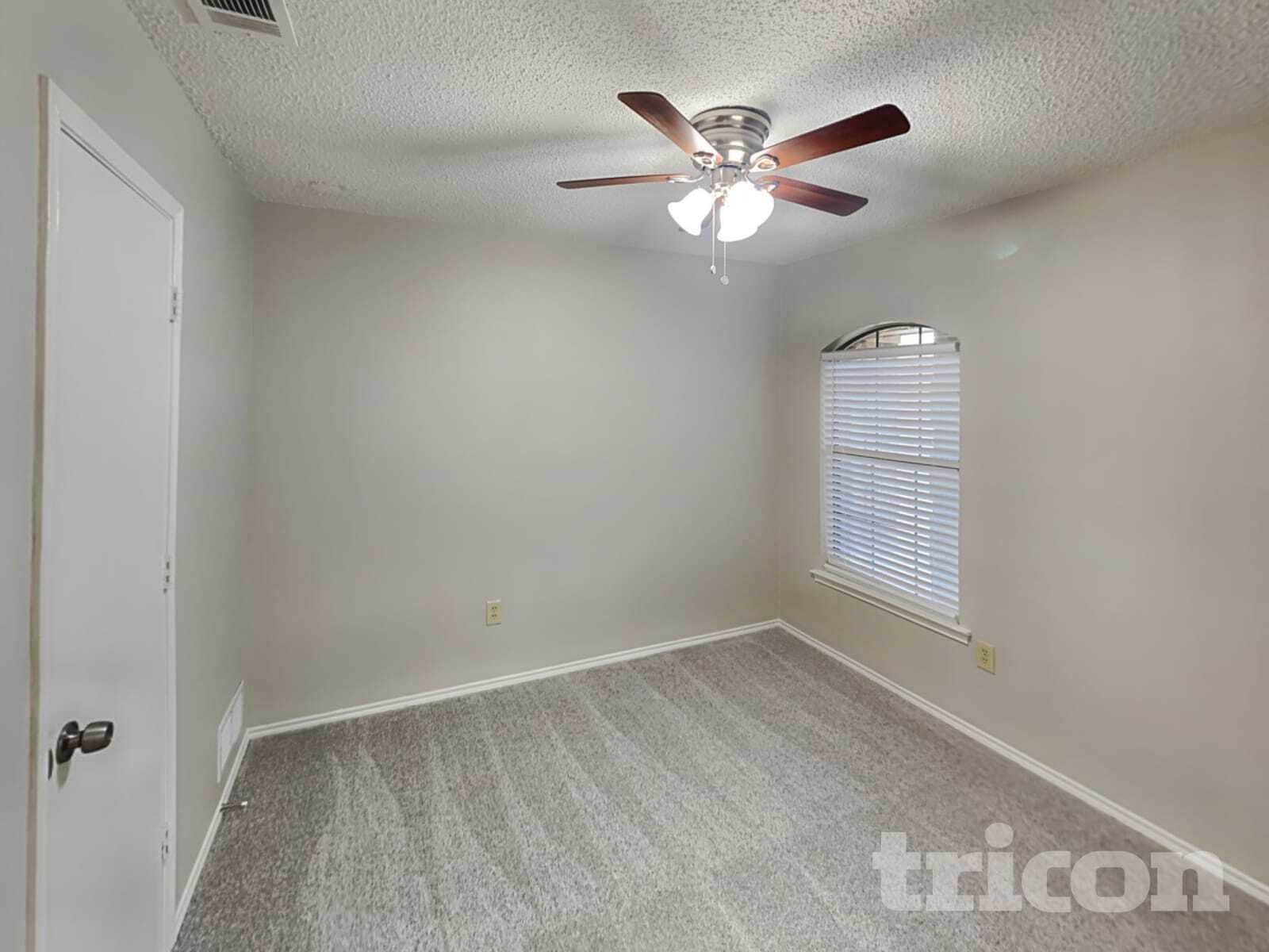 Building Photo - 5929 Birchill Road Watauga TX