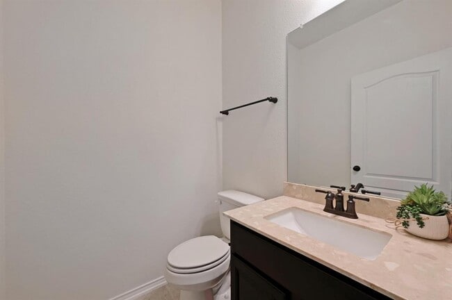 Building Photo - 6204 Conestoga Wagon Way