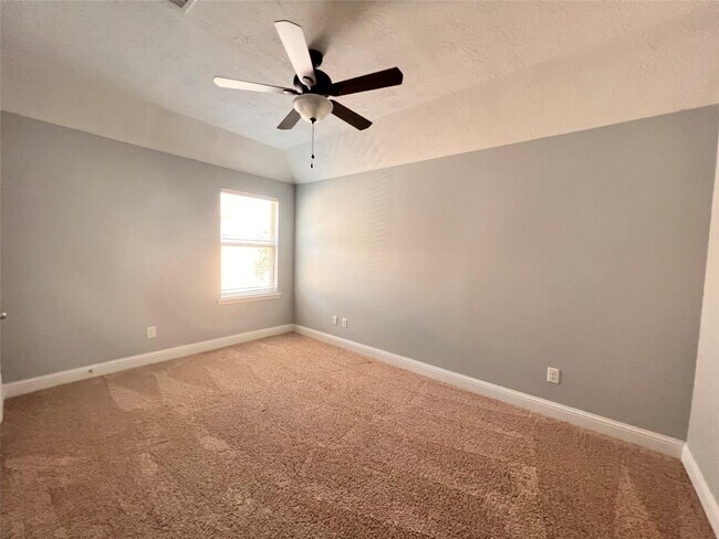 Building Photo - 26842 Trinity Trail